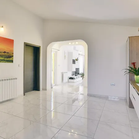 Apartamento Martina Premantura